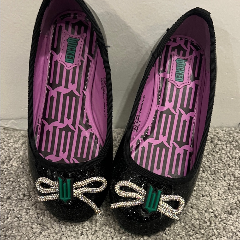 Girls size 10 set of 3 shoes - Picture 2 of 14